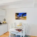Relax Aachener Boardinghouse Premium 1 3* Akwizgran