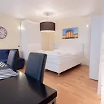 Relax Aachener Boardinghouse Premium 1