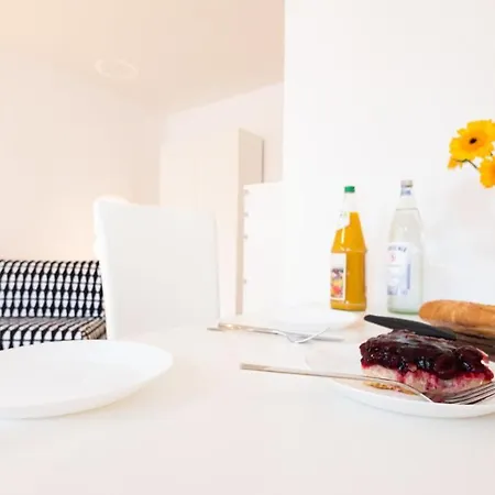 Relax Aachener Boardinghouse Premium 1 Apart Otel 3*