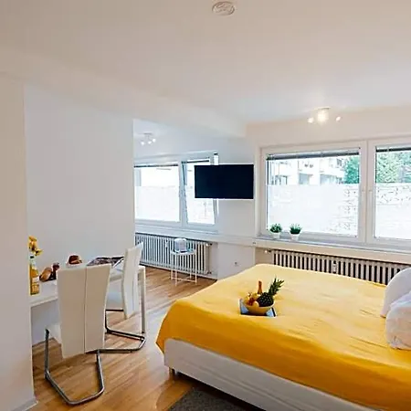 Relax Aachener Boardinghouse Premium 1