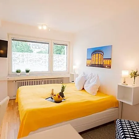 Relax Aachener Boardinghouse Premium 1