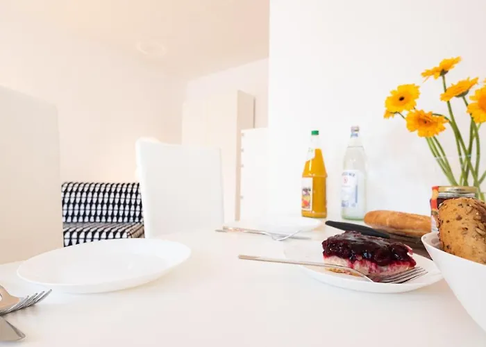 Relax Aachener Boardinghouse Premium 1 Aparthotel 3*