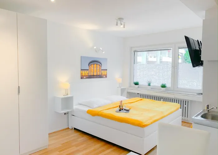 Relax Aachener Boardinghouse Premium 1