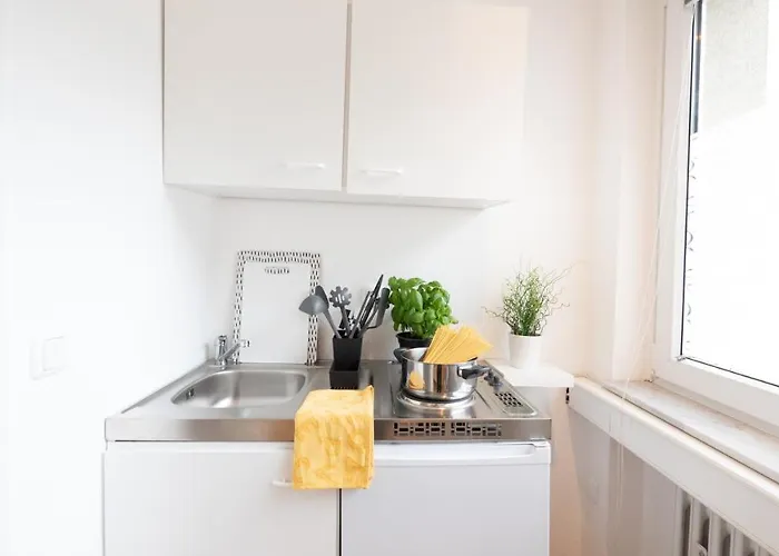 Relax Aachener Boardinghouse Premium 1 Aparthotel 3*