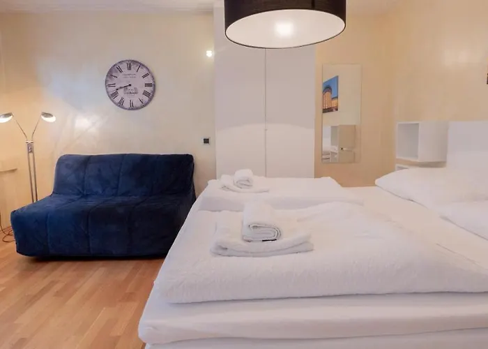 Relax Aachener Boardinghouse Premium 1