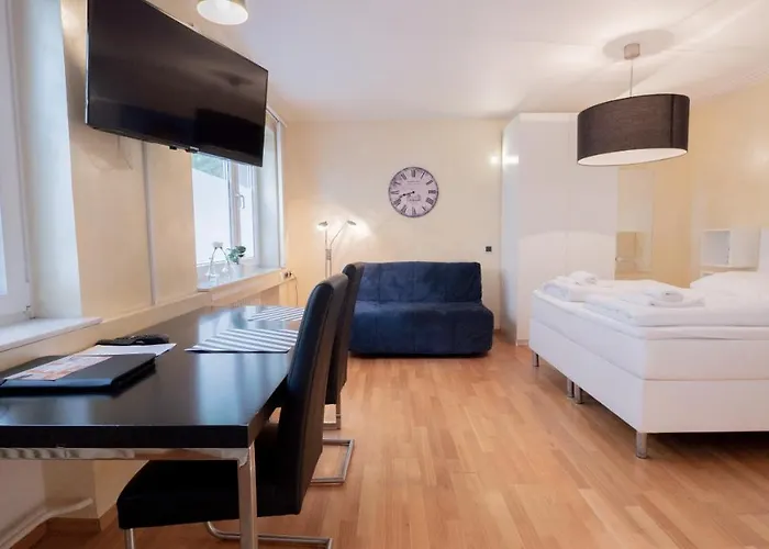 Relax Aachener Boardinghouse Premium 1